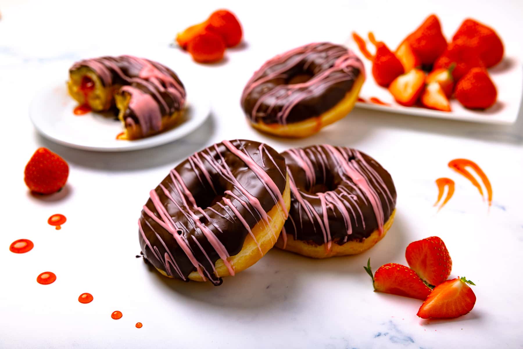 Dark Strawberry - Donuttello Donuts